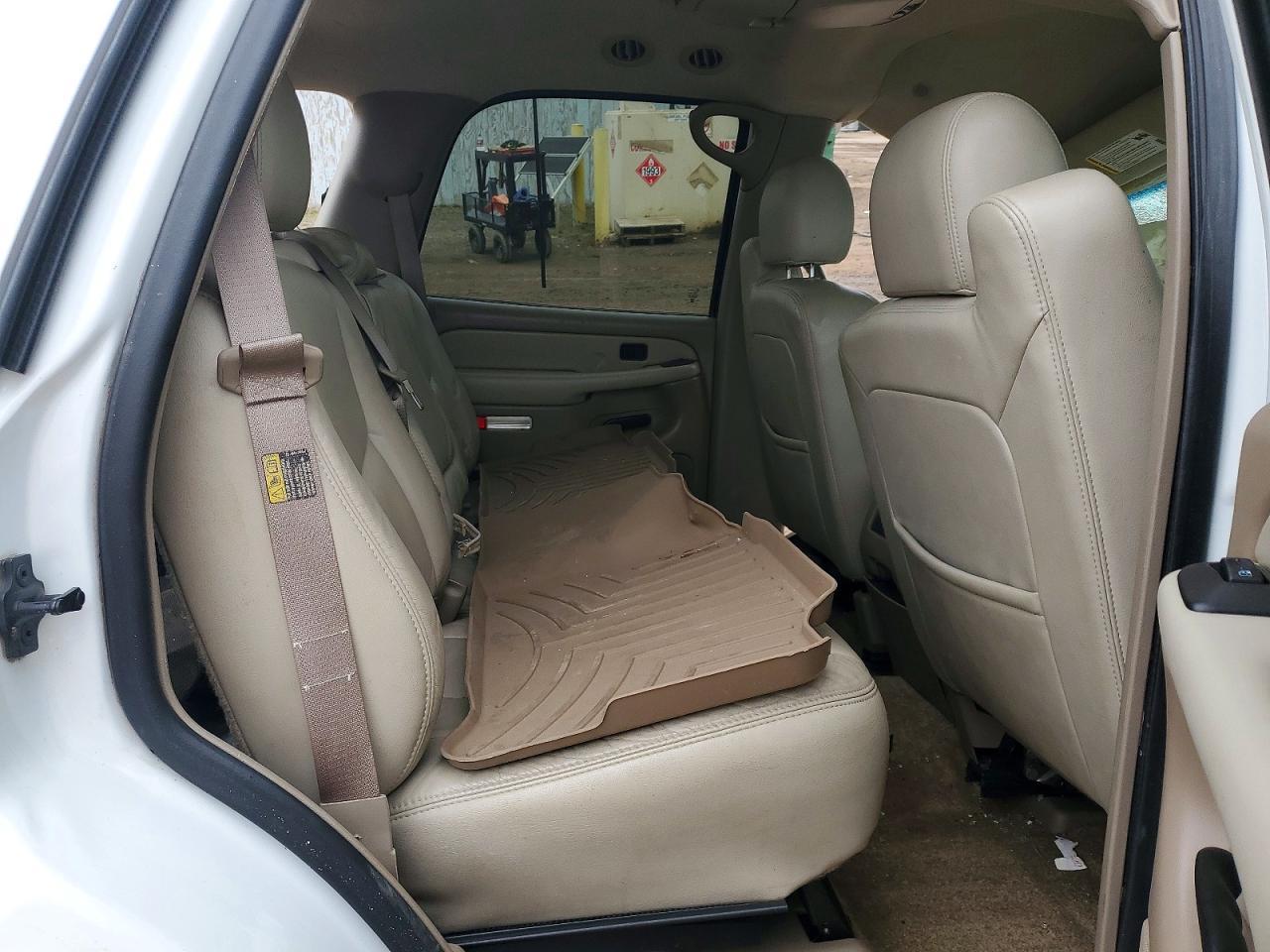 2003 CHEVROLET Tahoe