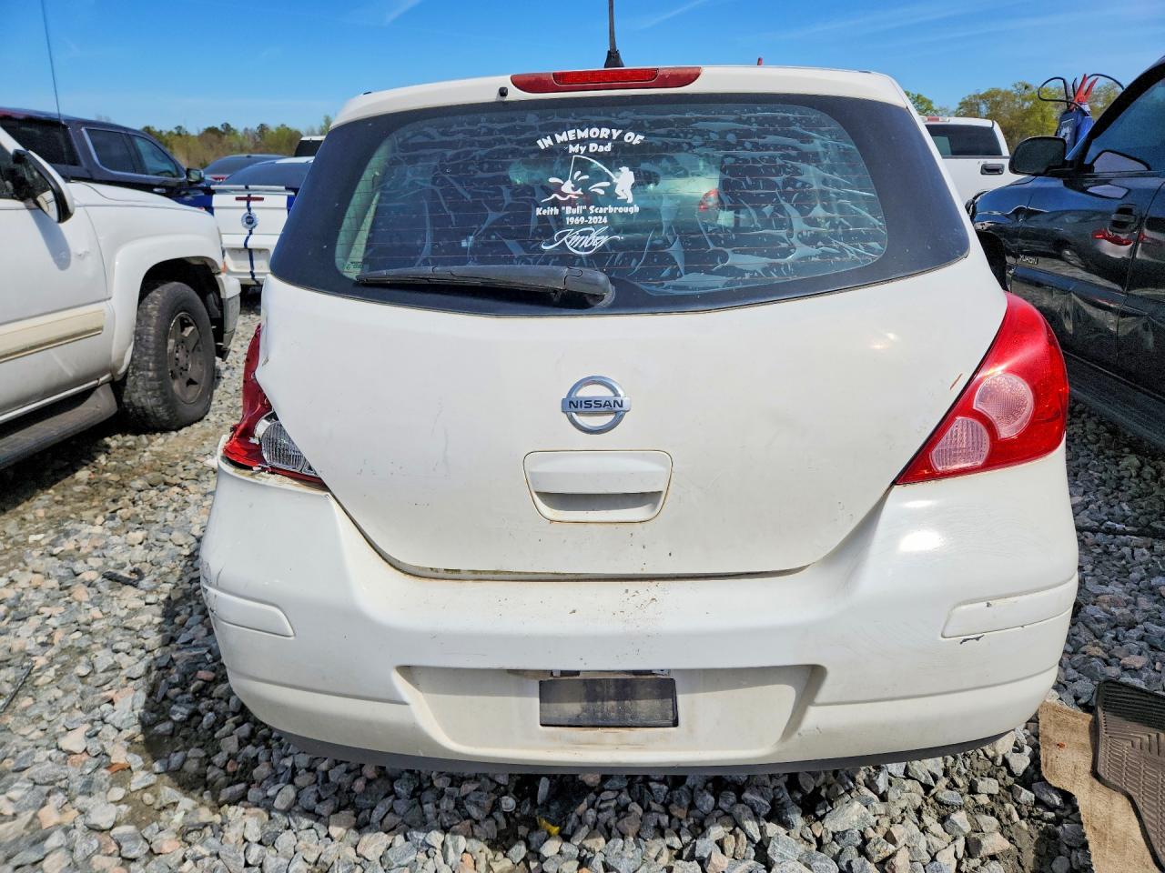 2012 NISSAN VERSA