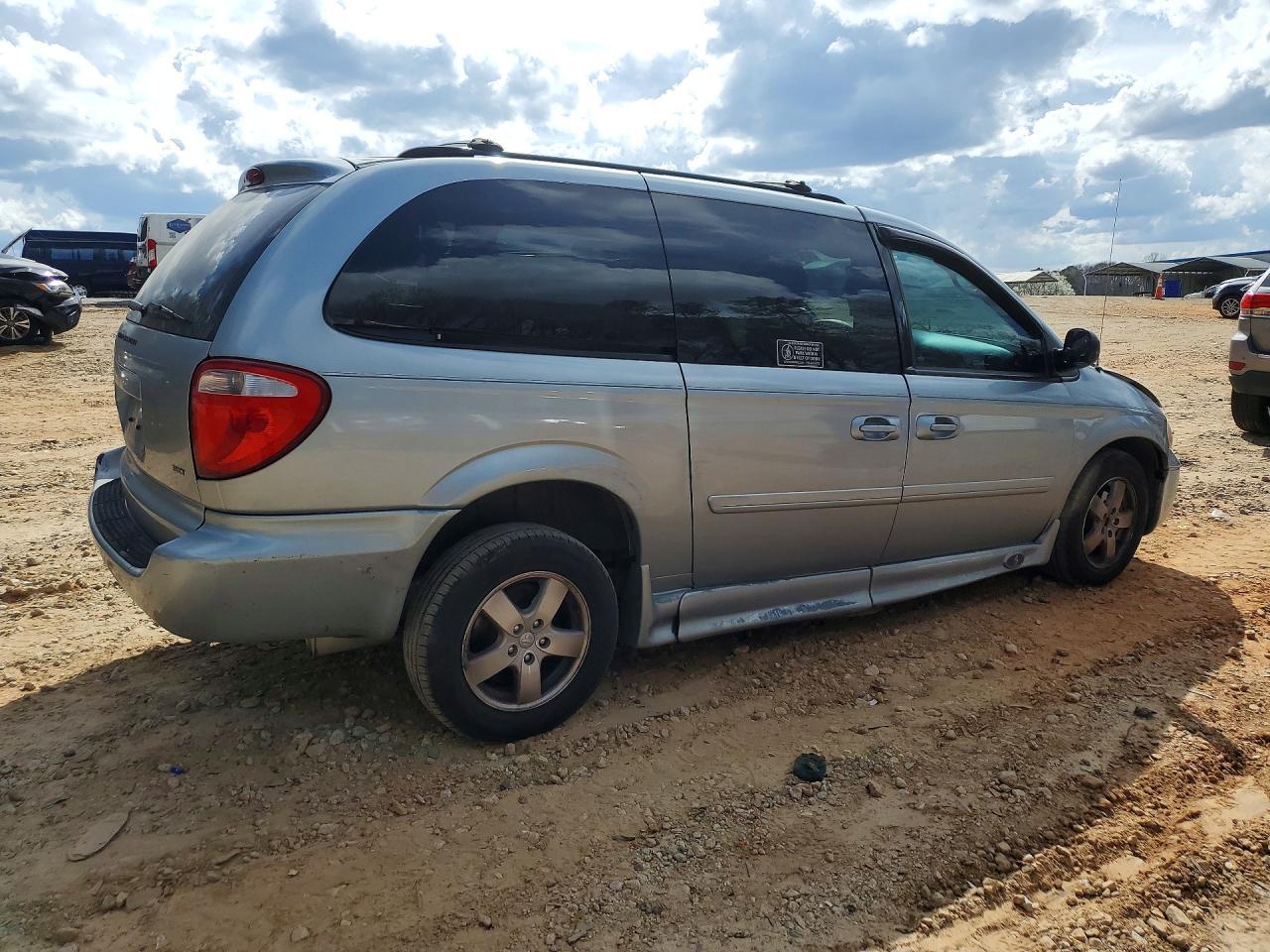 2006 DODGE GRAND CARAVAN