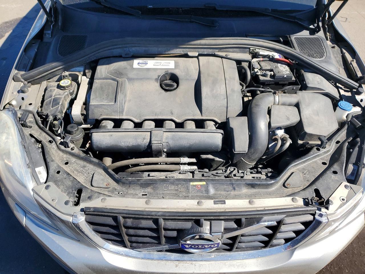 2011 VOLVO XC60