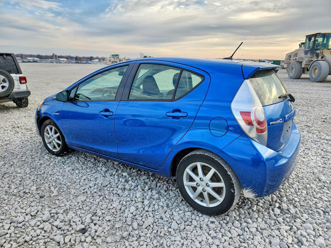 2014 TOYOTA Prius c