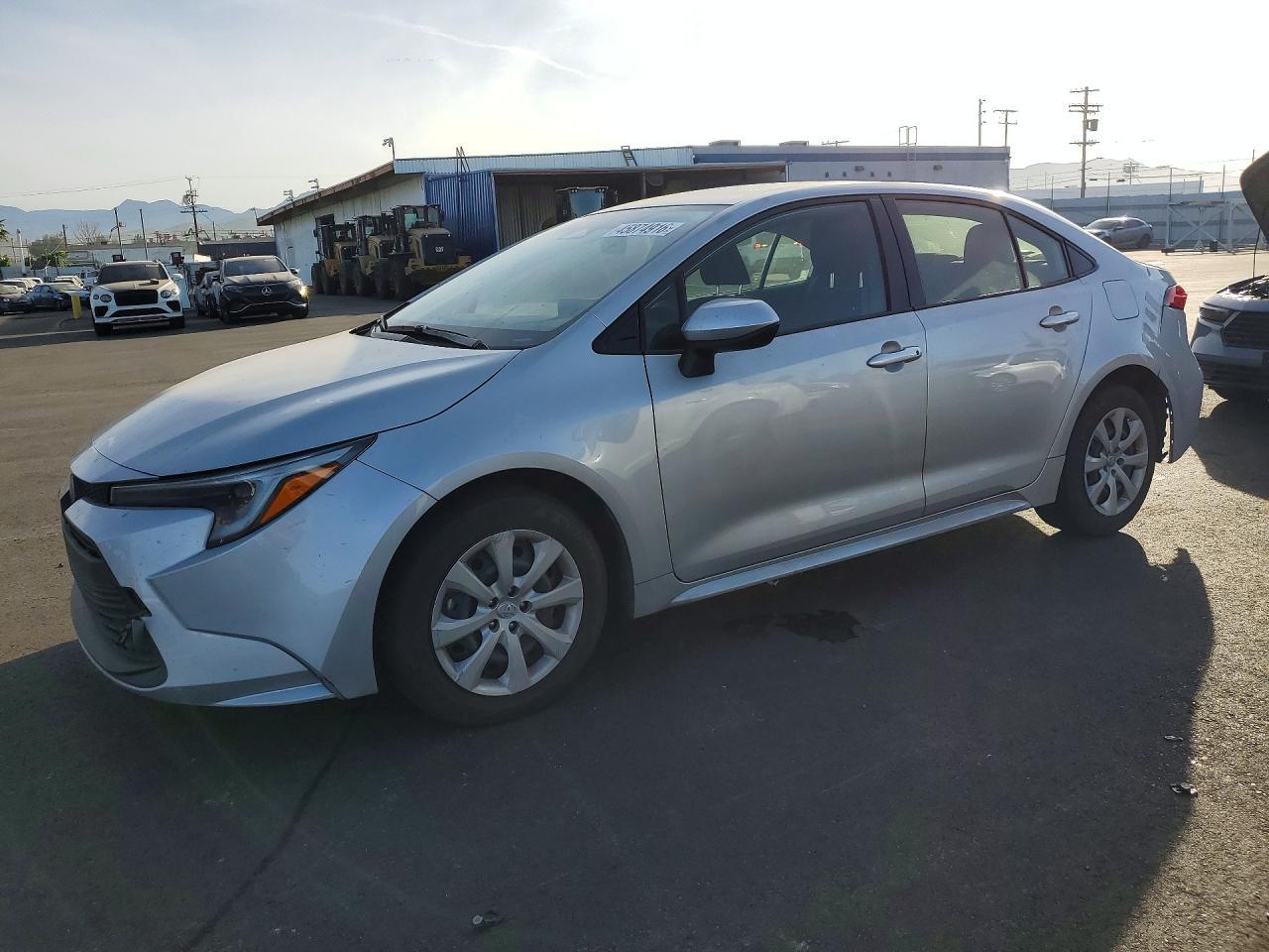 2024 TOYOTA COROLLA