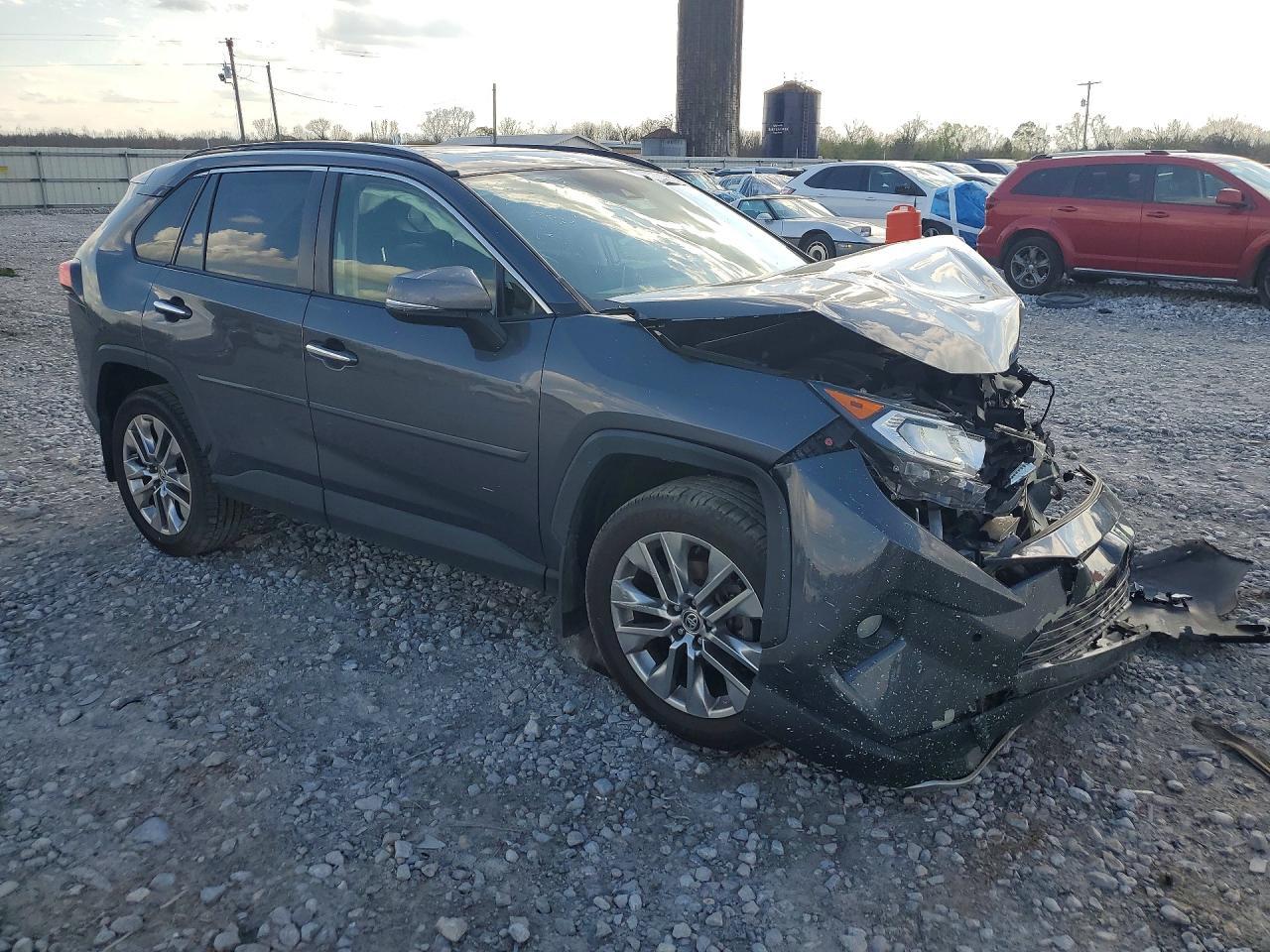 2020 TOYOTA RAV4