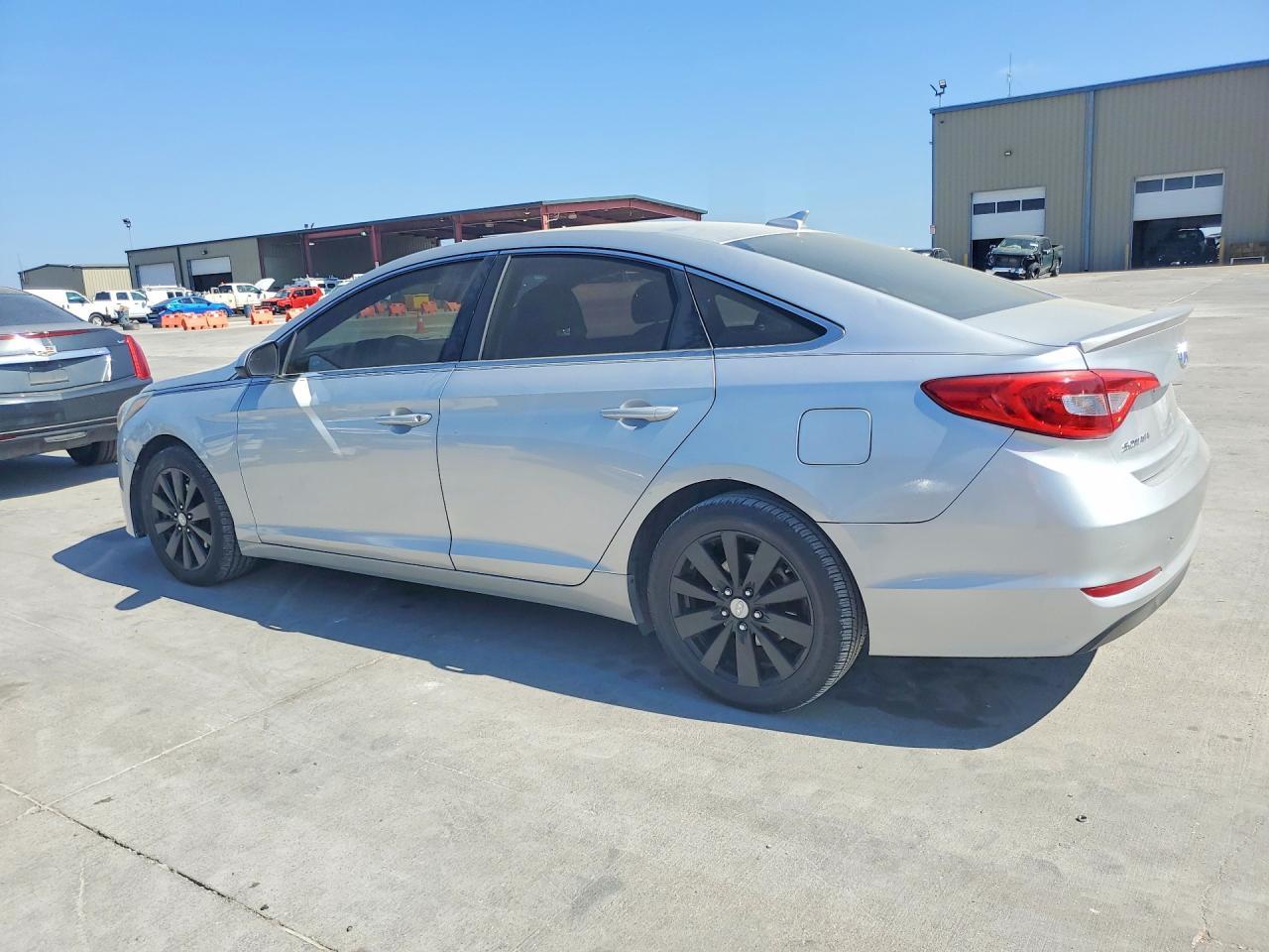 2016 HYUNDAI SONATA