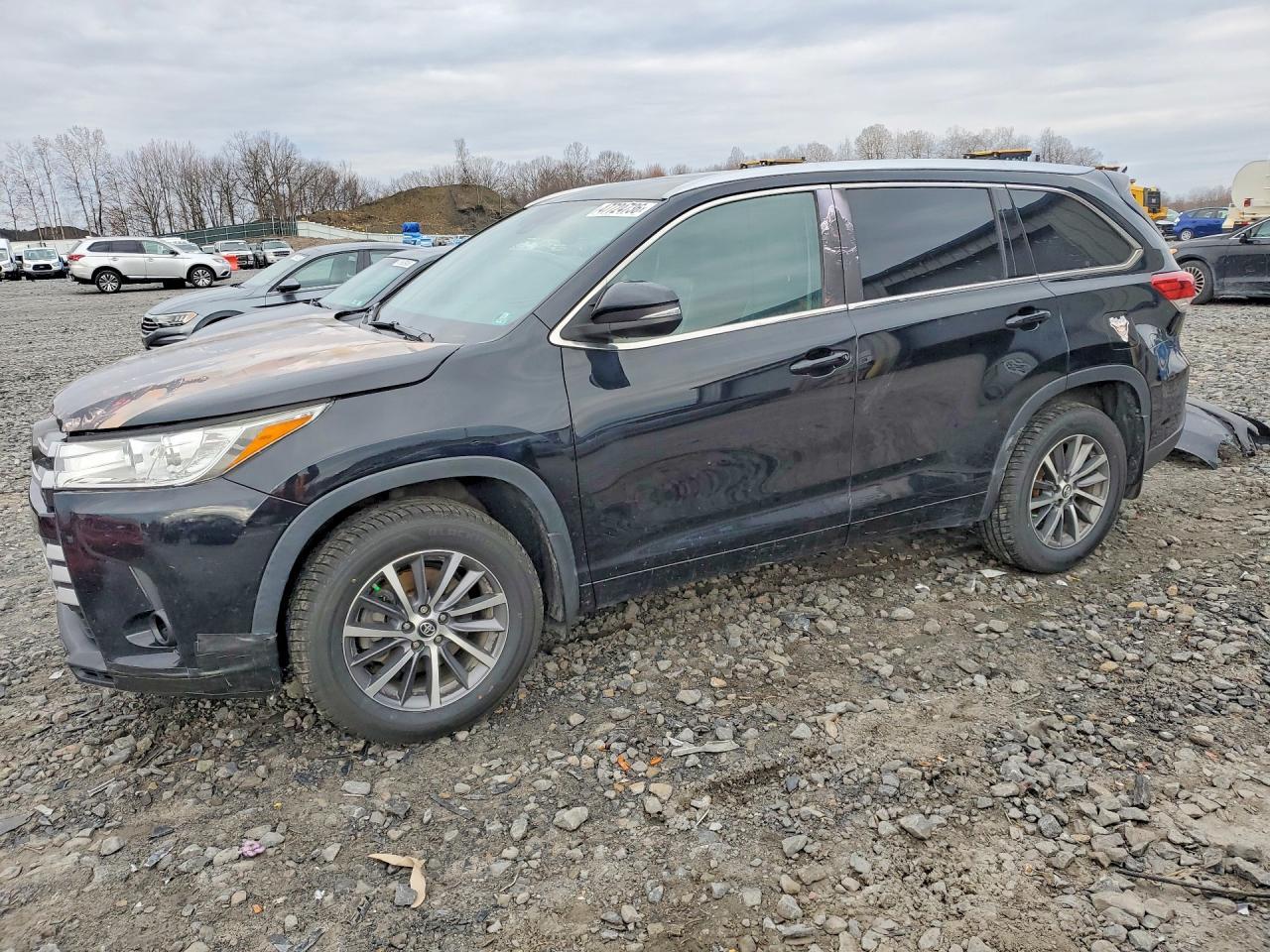 2018 TOYOTA HIGHLANDER