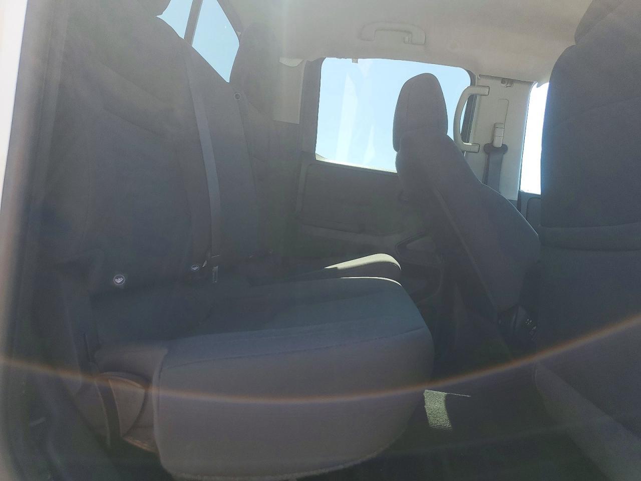 2025 NISSAN Frontier