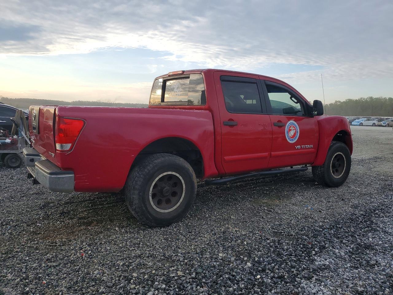 2012 NISSAN Titan