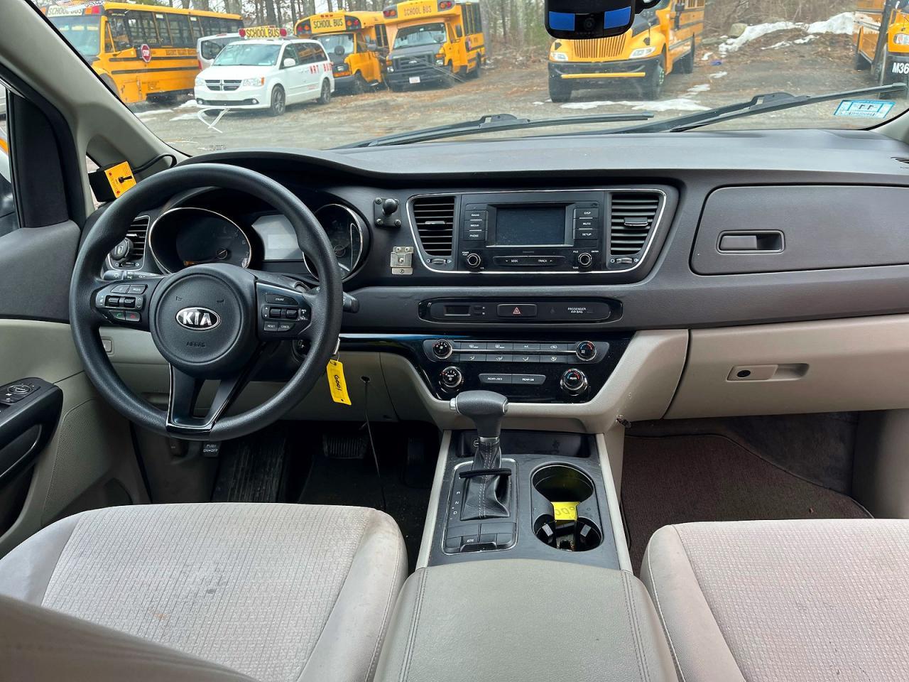 2017 KIA SEDONA