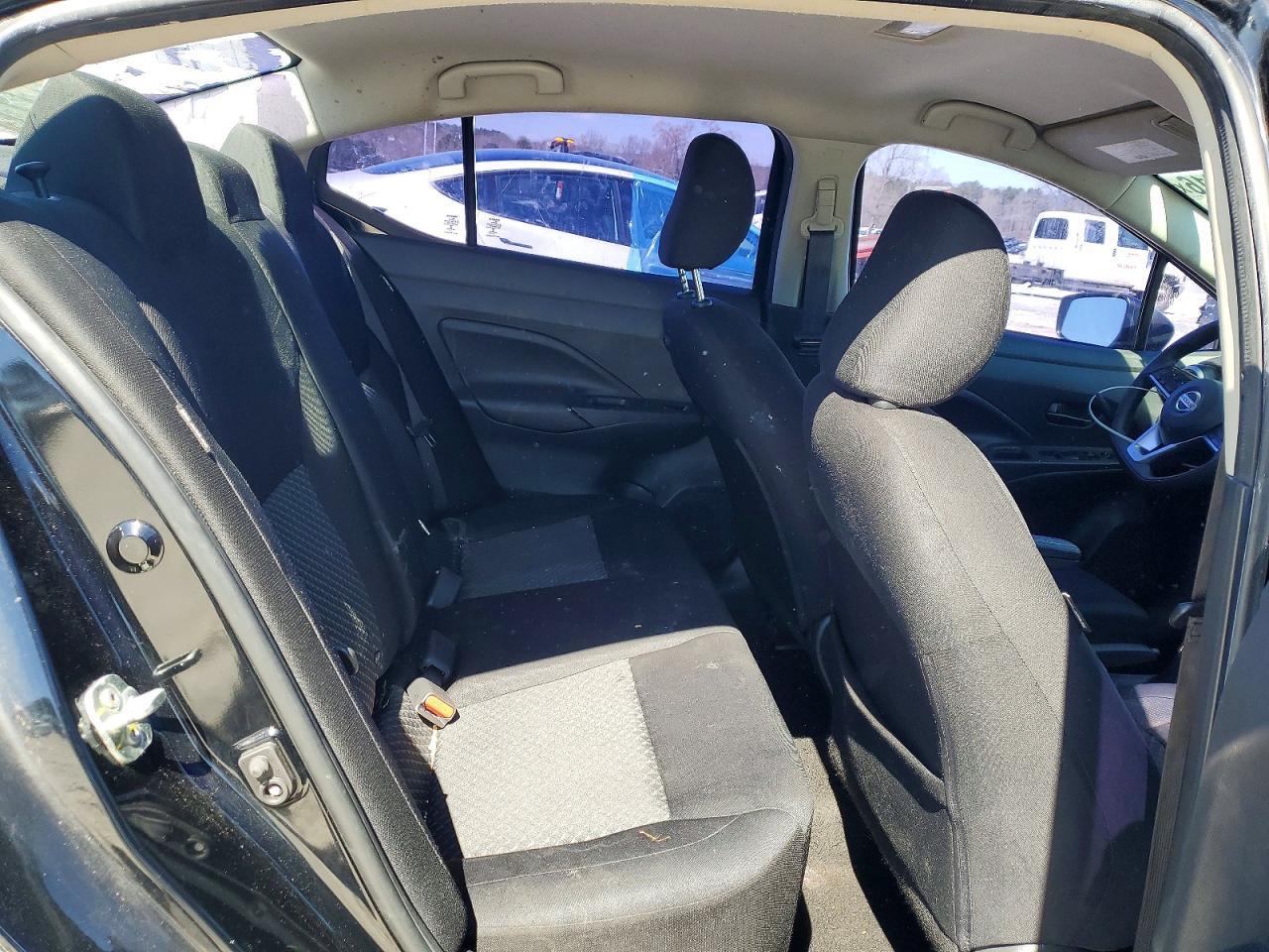 2020 NISSAN VERSA