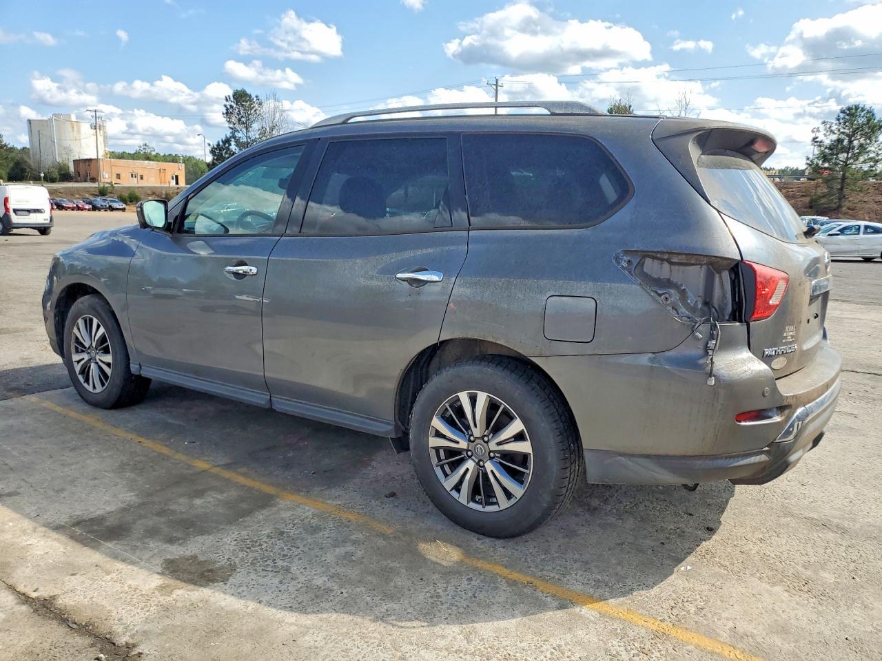 2018 NISSAN PATHFINDER