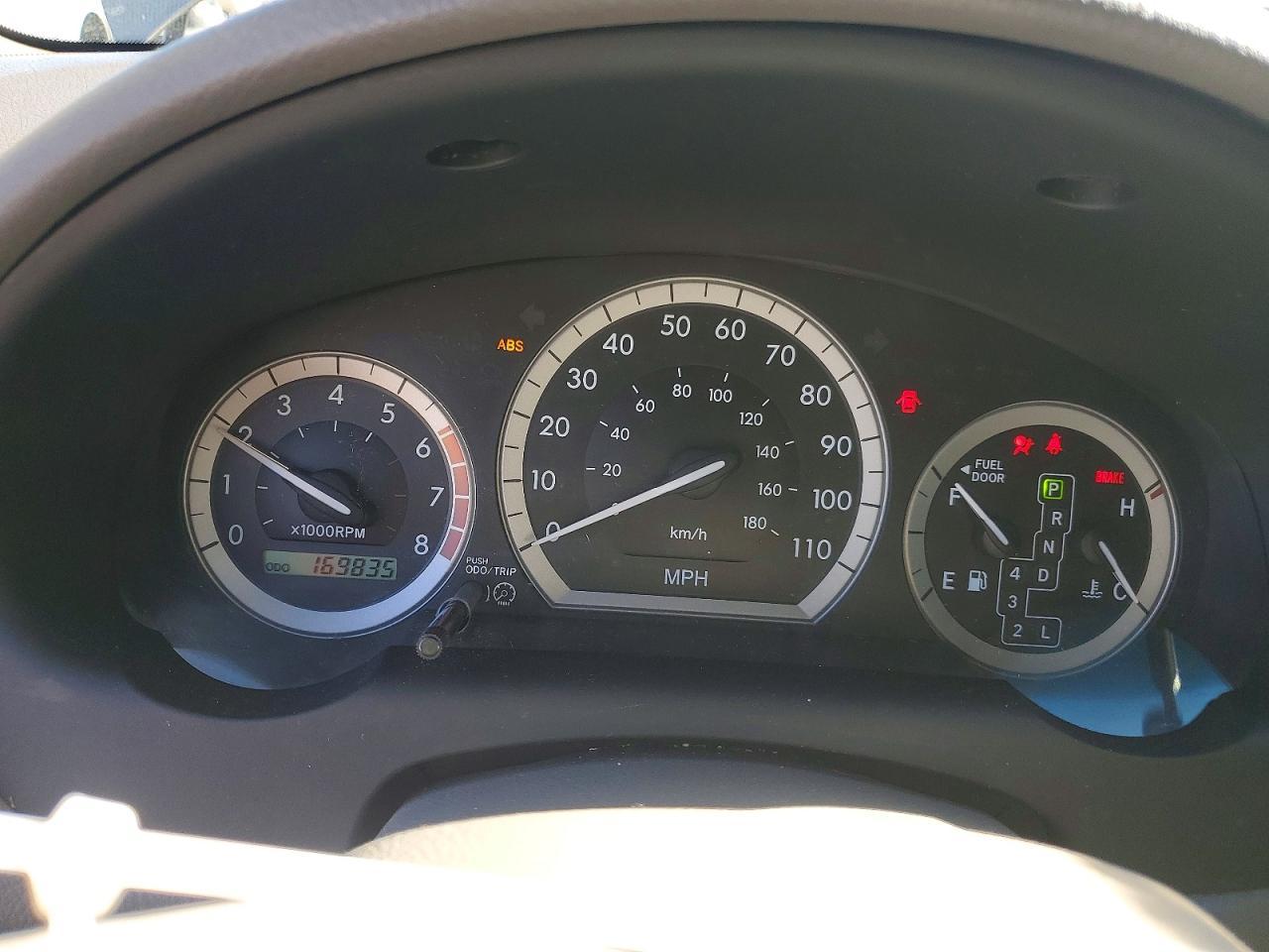 2005 TOYOTA SIENNA