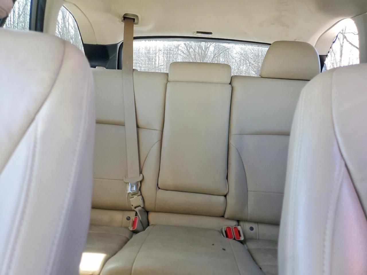 2015 SUBARU Outback