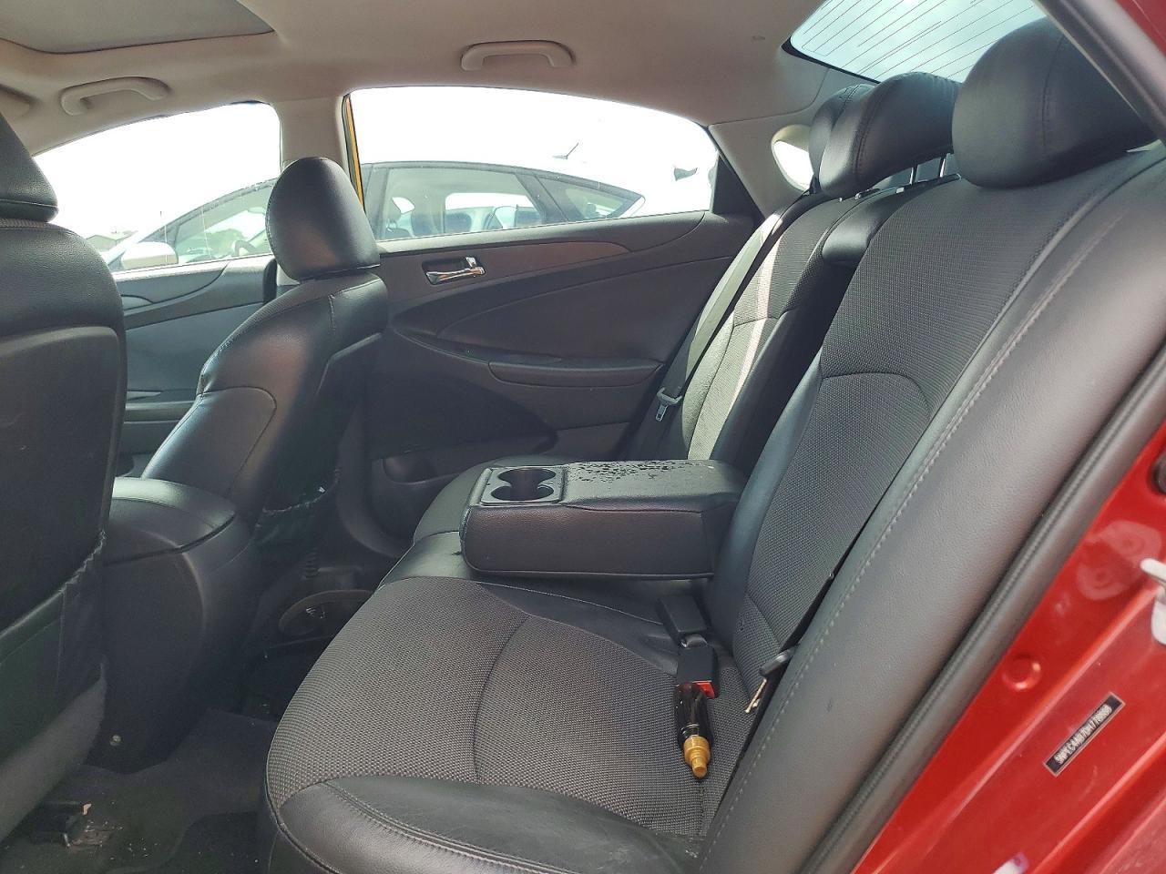 2013 HYUNDAI SONATA