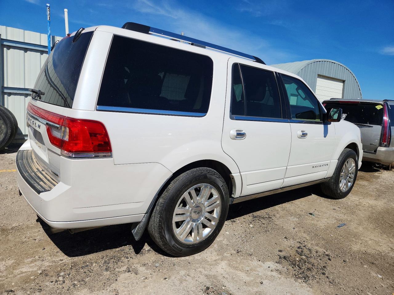 2015 LINCOLN Navigator