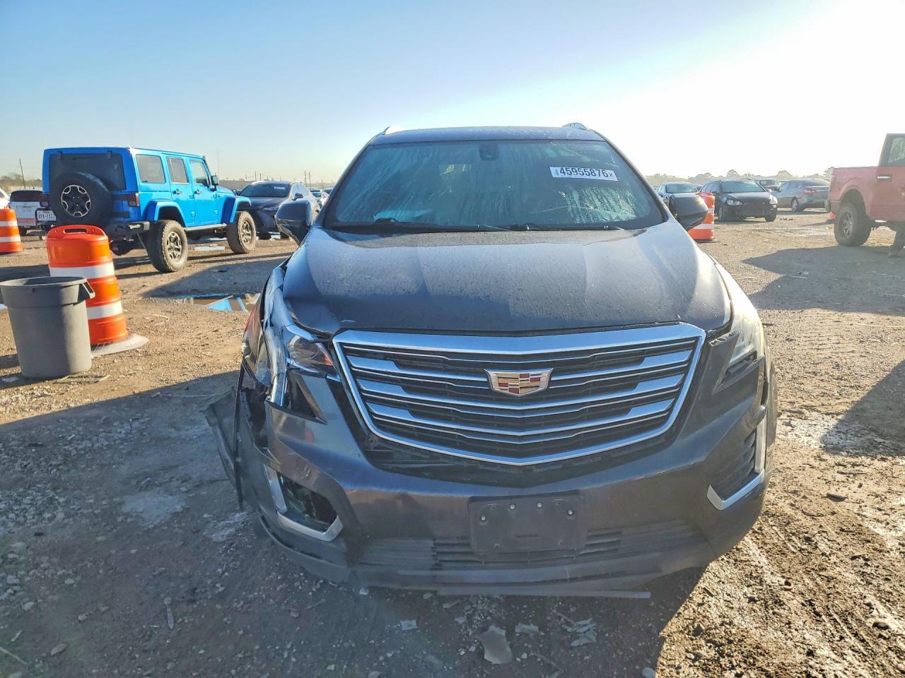 2017 CADILLAC XT5