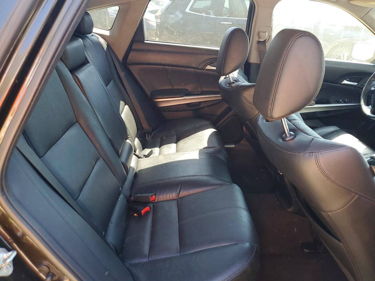 2013 HONDA Crosstour
