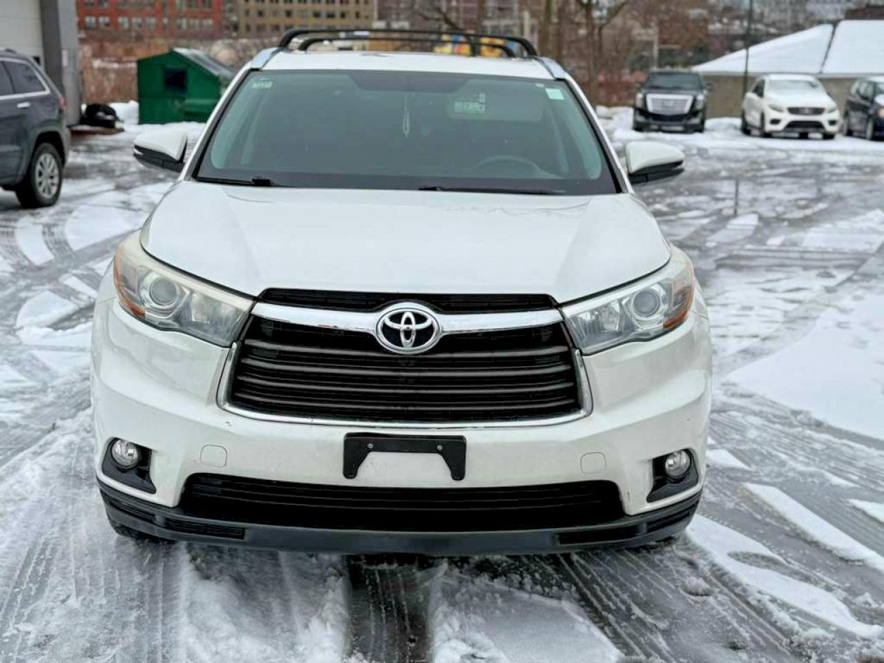 2015 TOYOTA HIGHLANDER