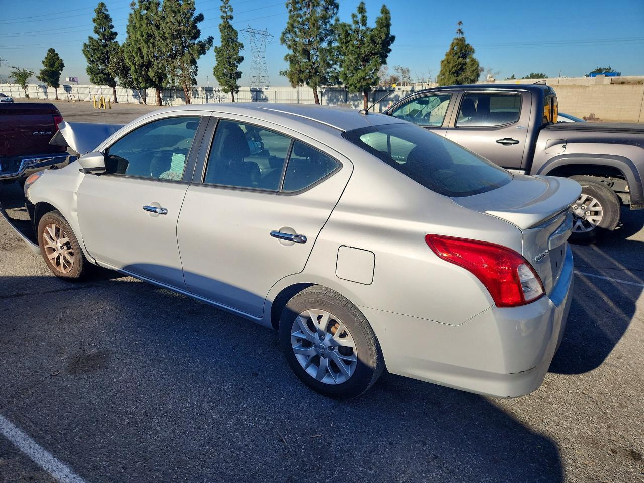 2018 NISSAN VERSA