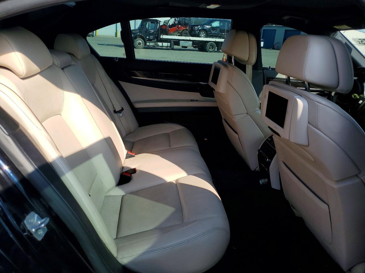 2011 BMW 7 series