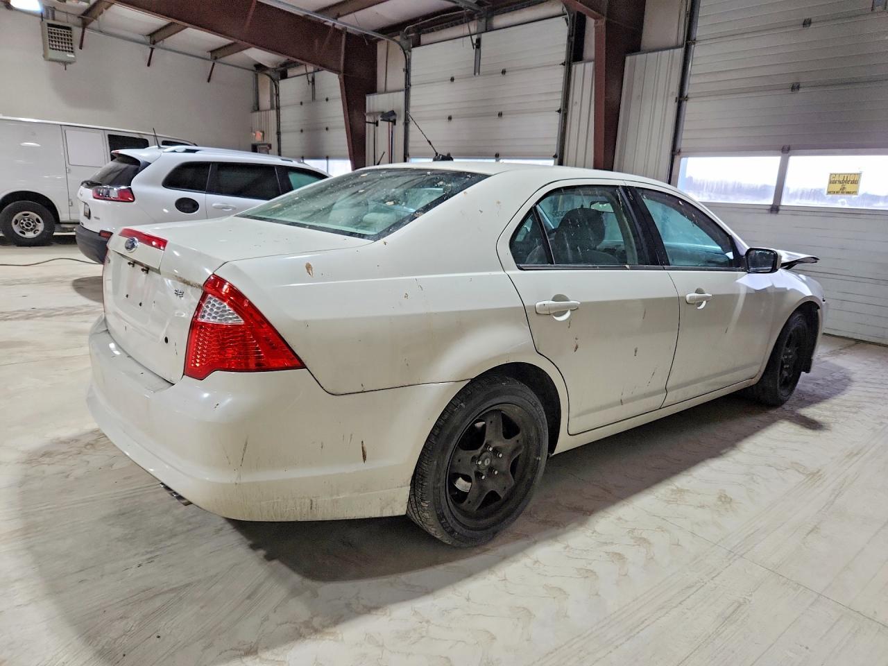 2011 FORD FUSION