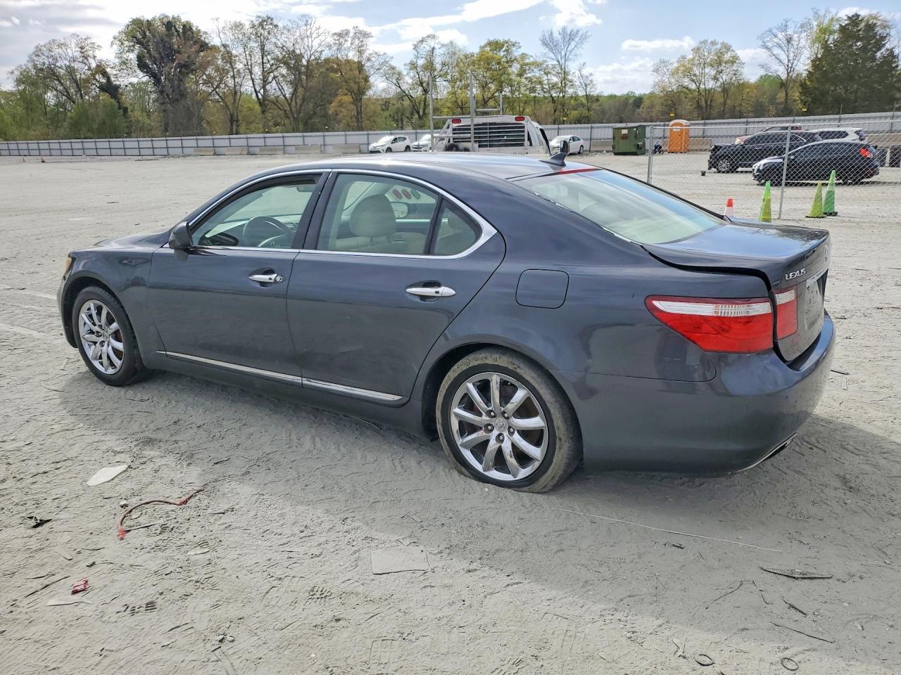 2007 LEXUS LS 460
