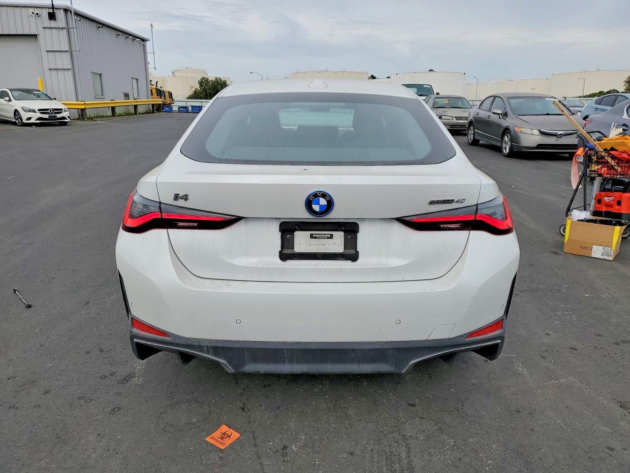 2023 BMW i4