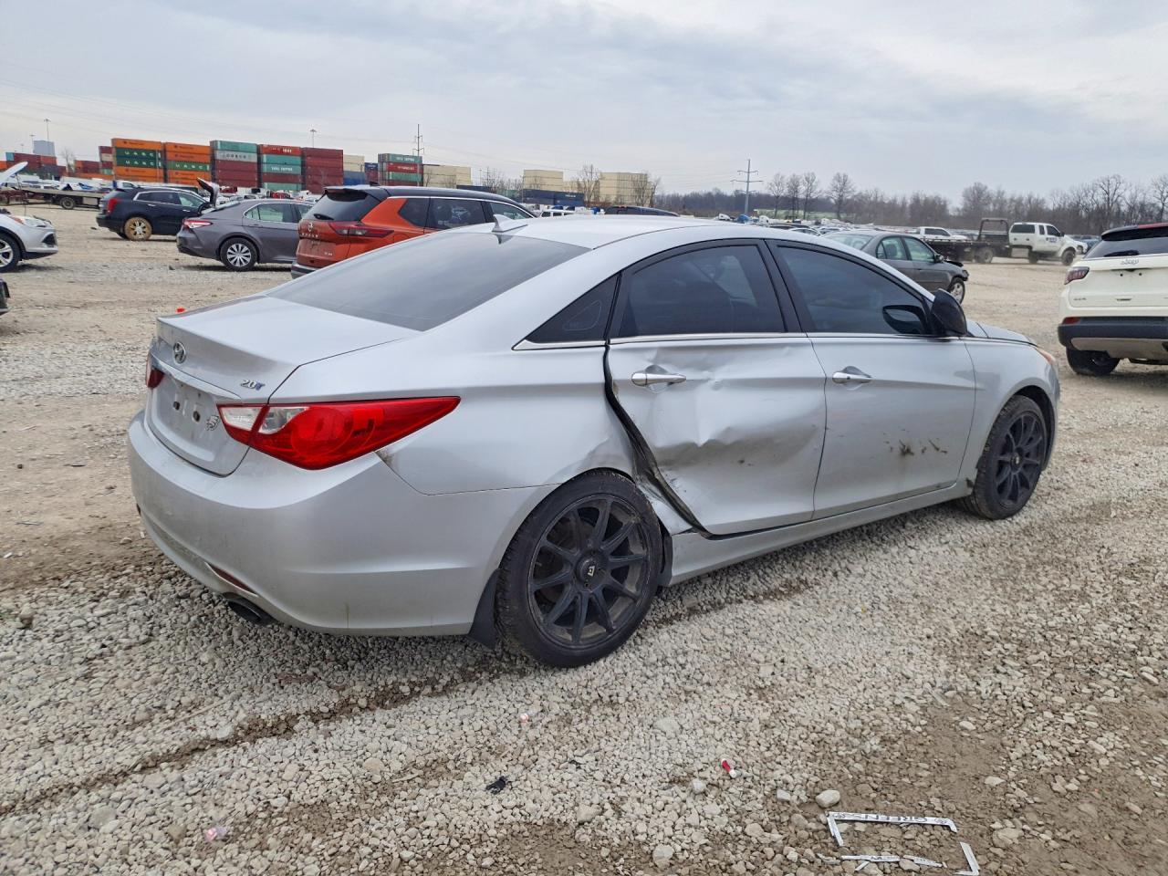 2013 HYUNDAI SONATA