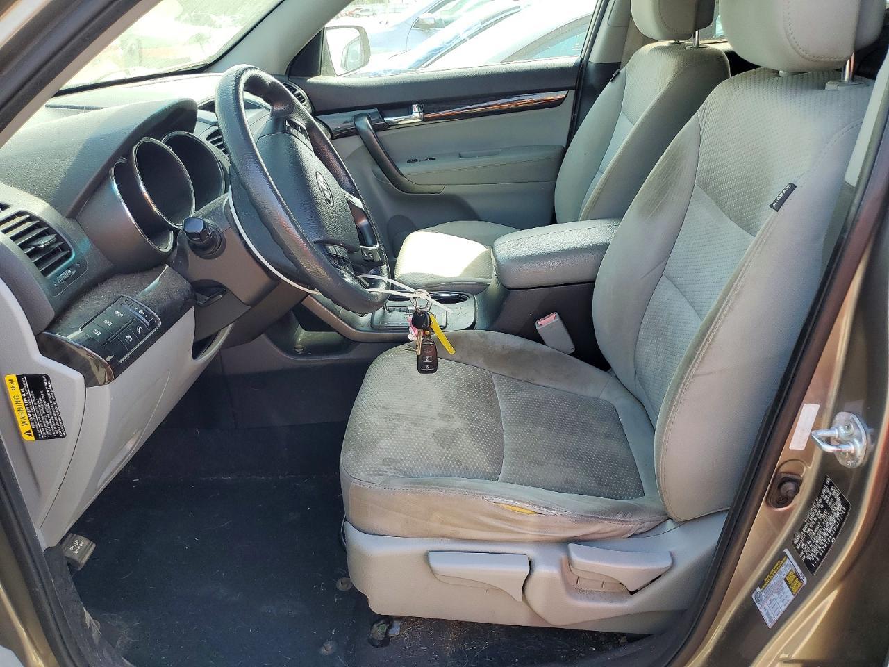 2011 KIA SORENTO