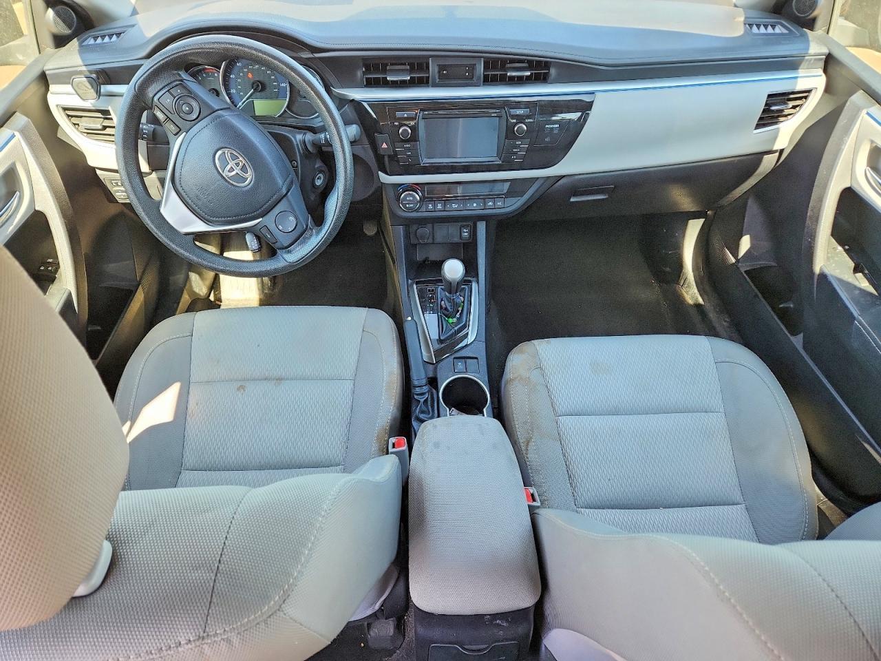 2015 TOYOTA COROLLA