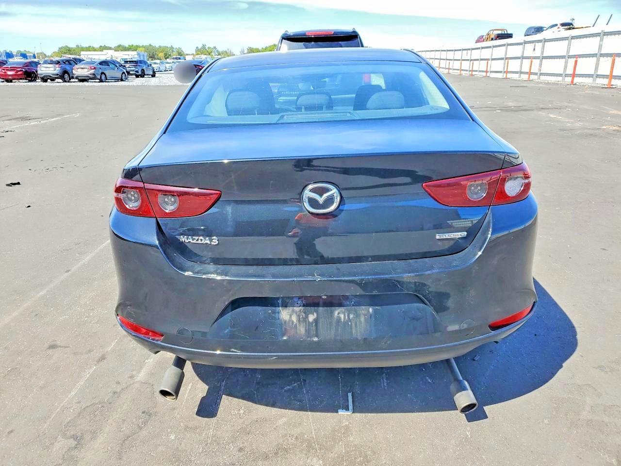 2020 MAZDA 3