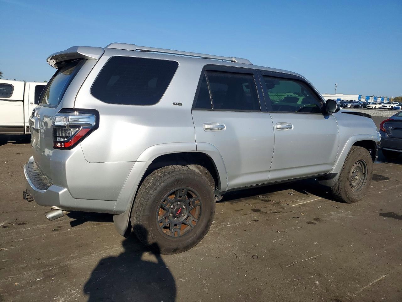 2016 TOYOTA 4Runner