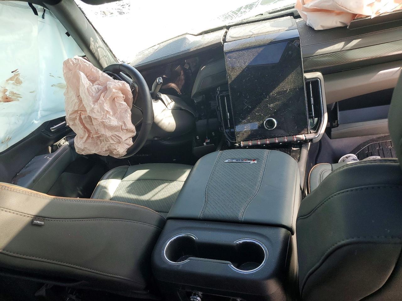 2025 GMC Yukon