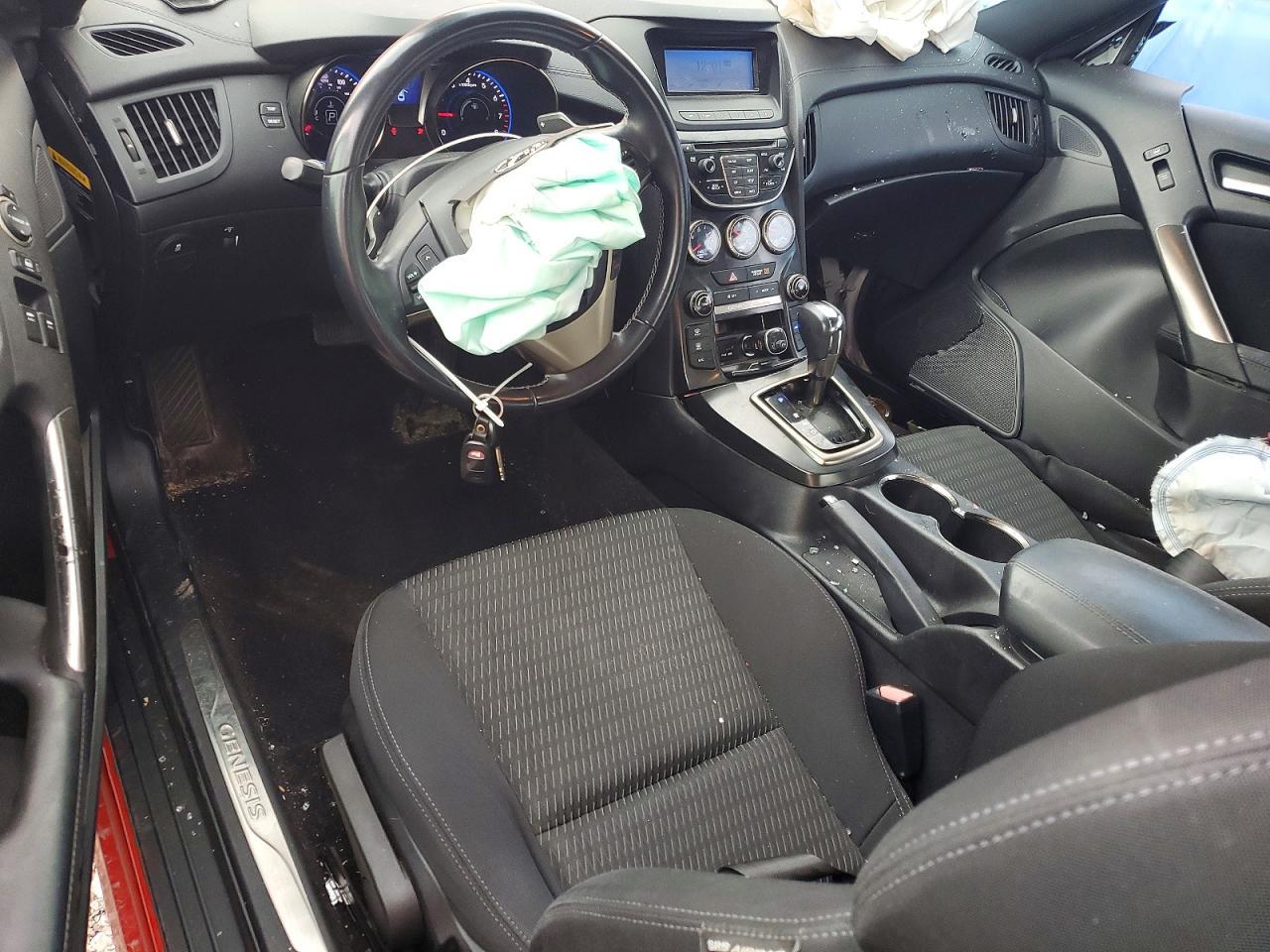 2013 HYUNDAI GENESIS