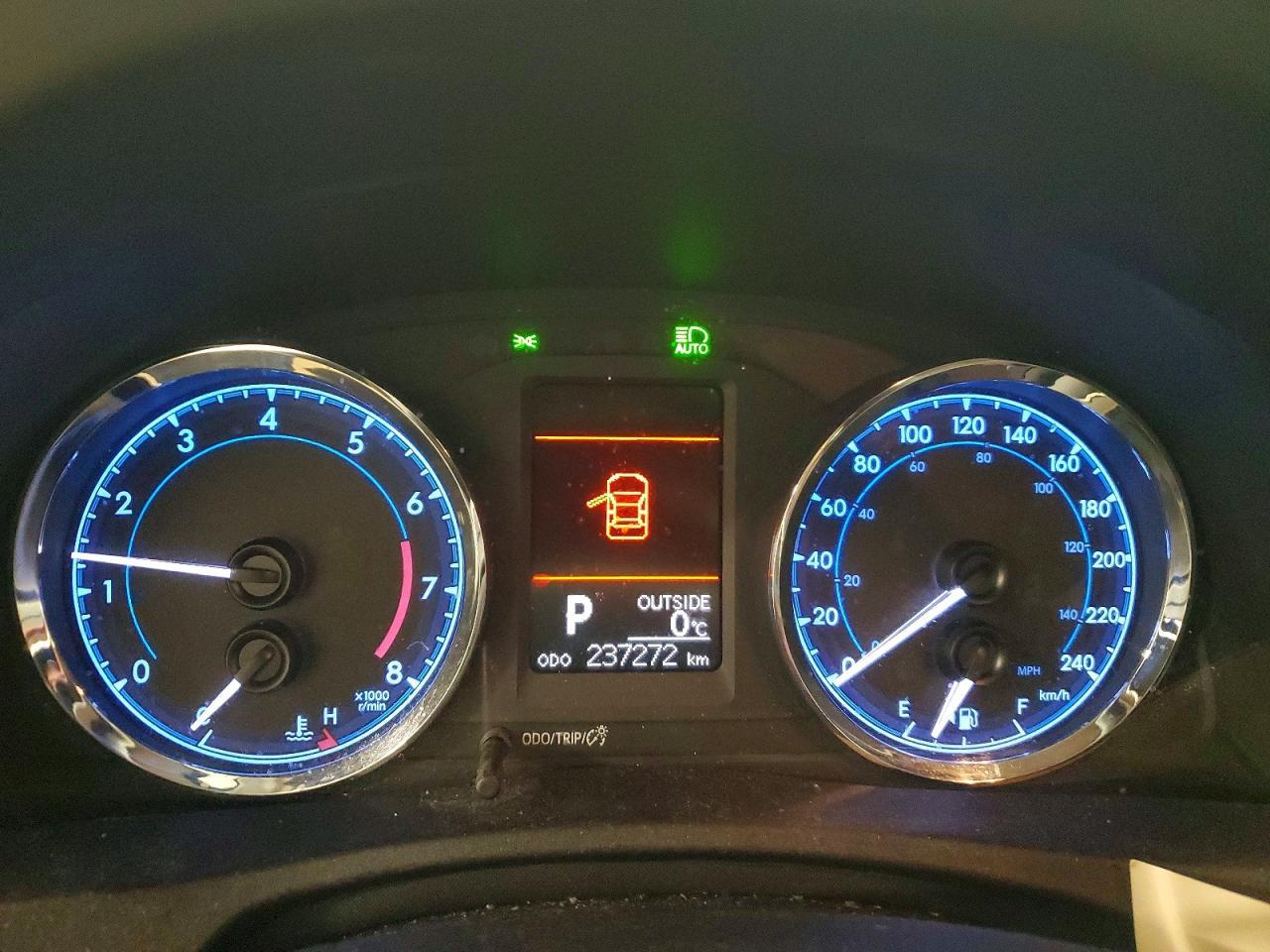 2018 TOYOTA COROLLA