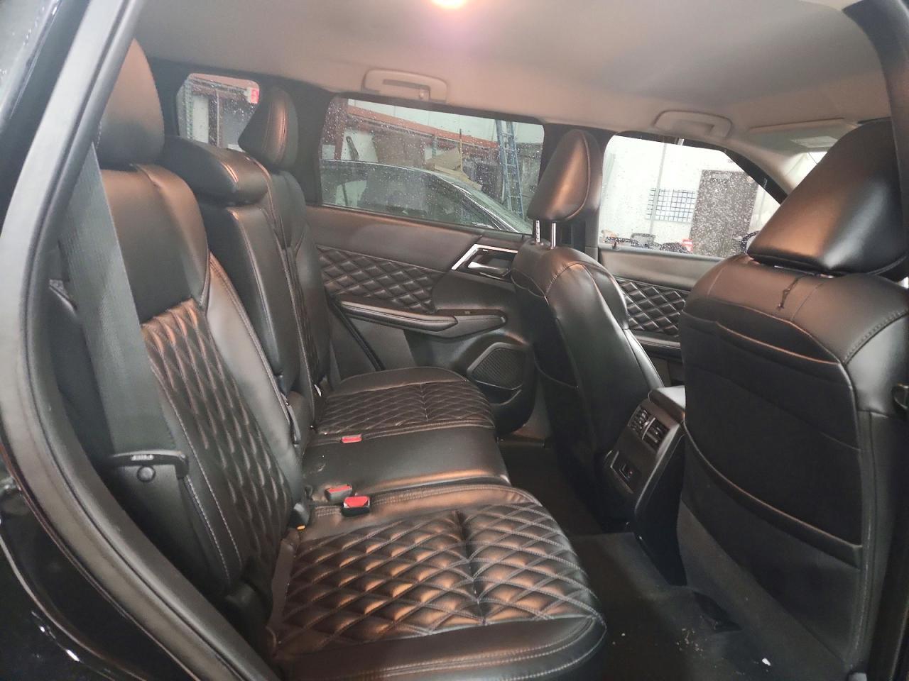 2022 MITSUBISHI outlander
