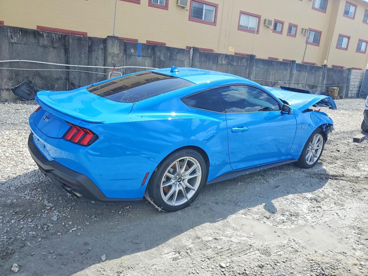 2025 FORD MUSTANG