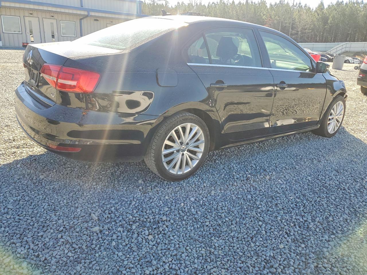 2015 VOLKSWAGEN JETTA
