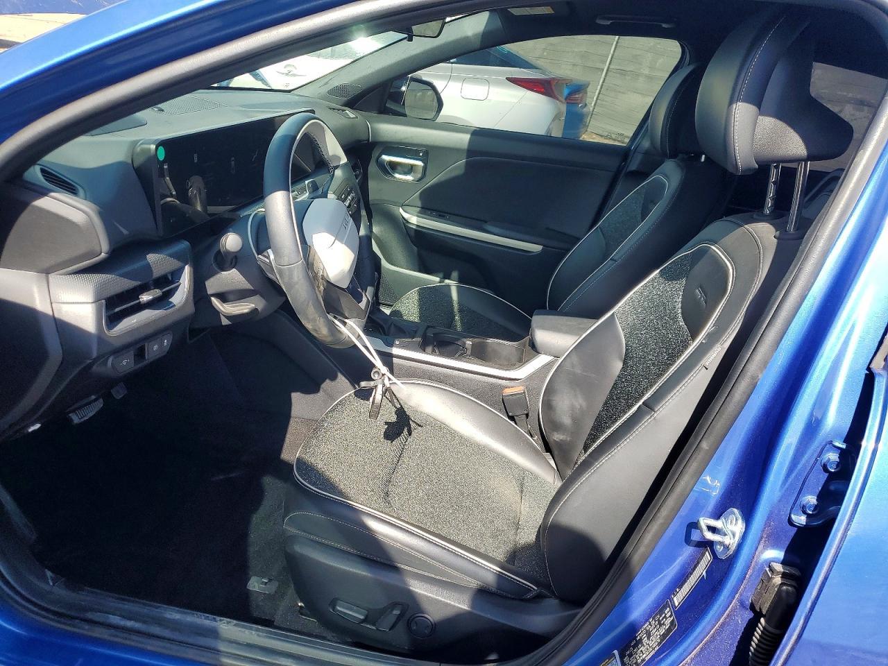 2025 KIA K4