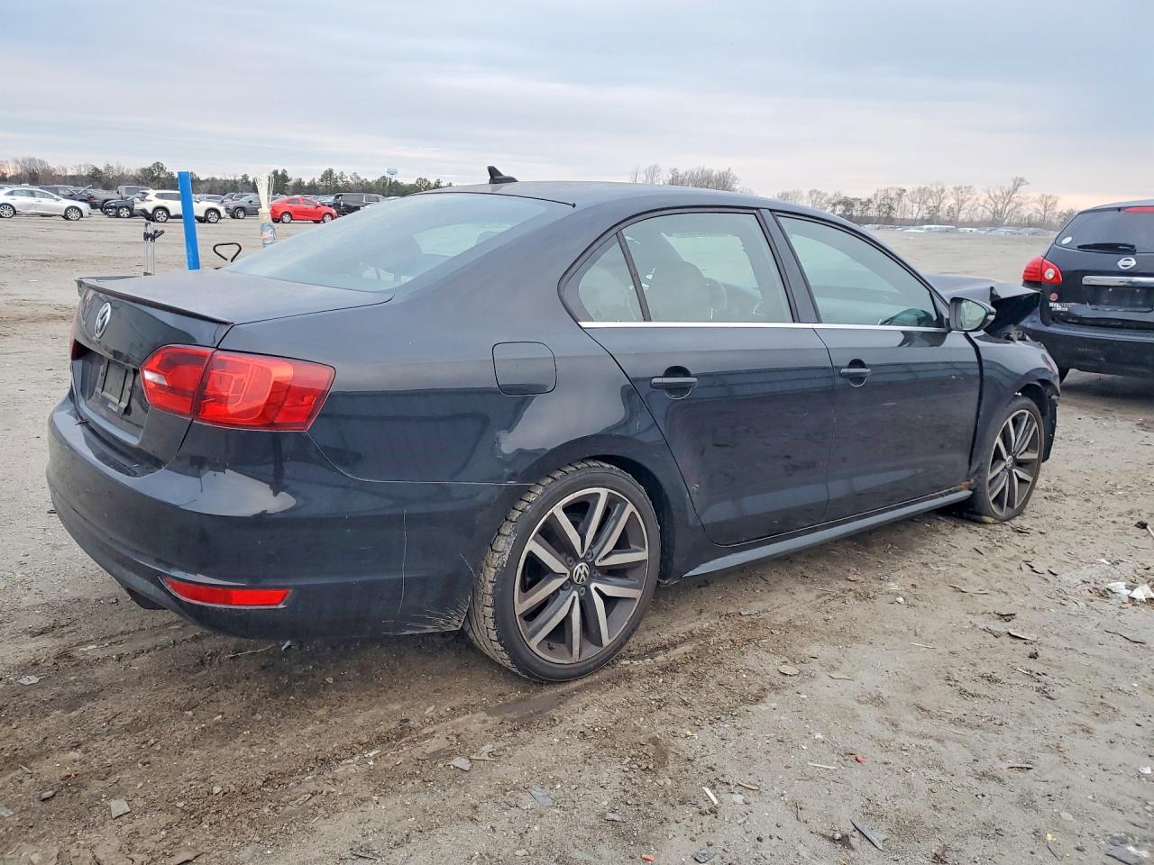 2012 VOLKSWAGEN JETTA