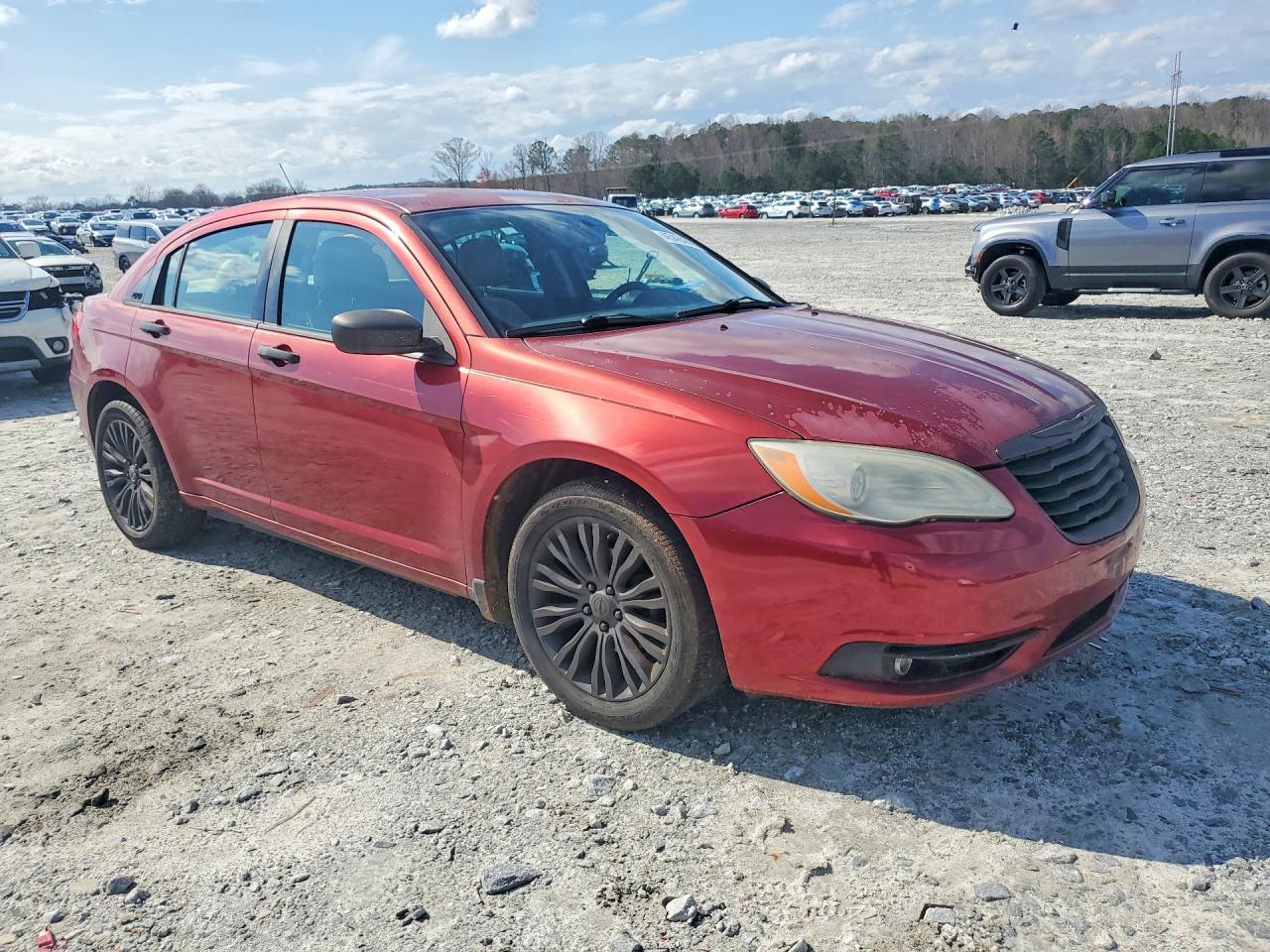 2011 CHRYSLER 200