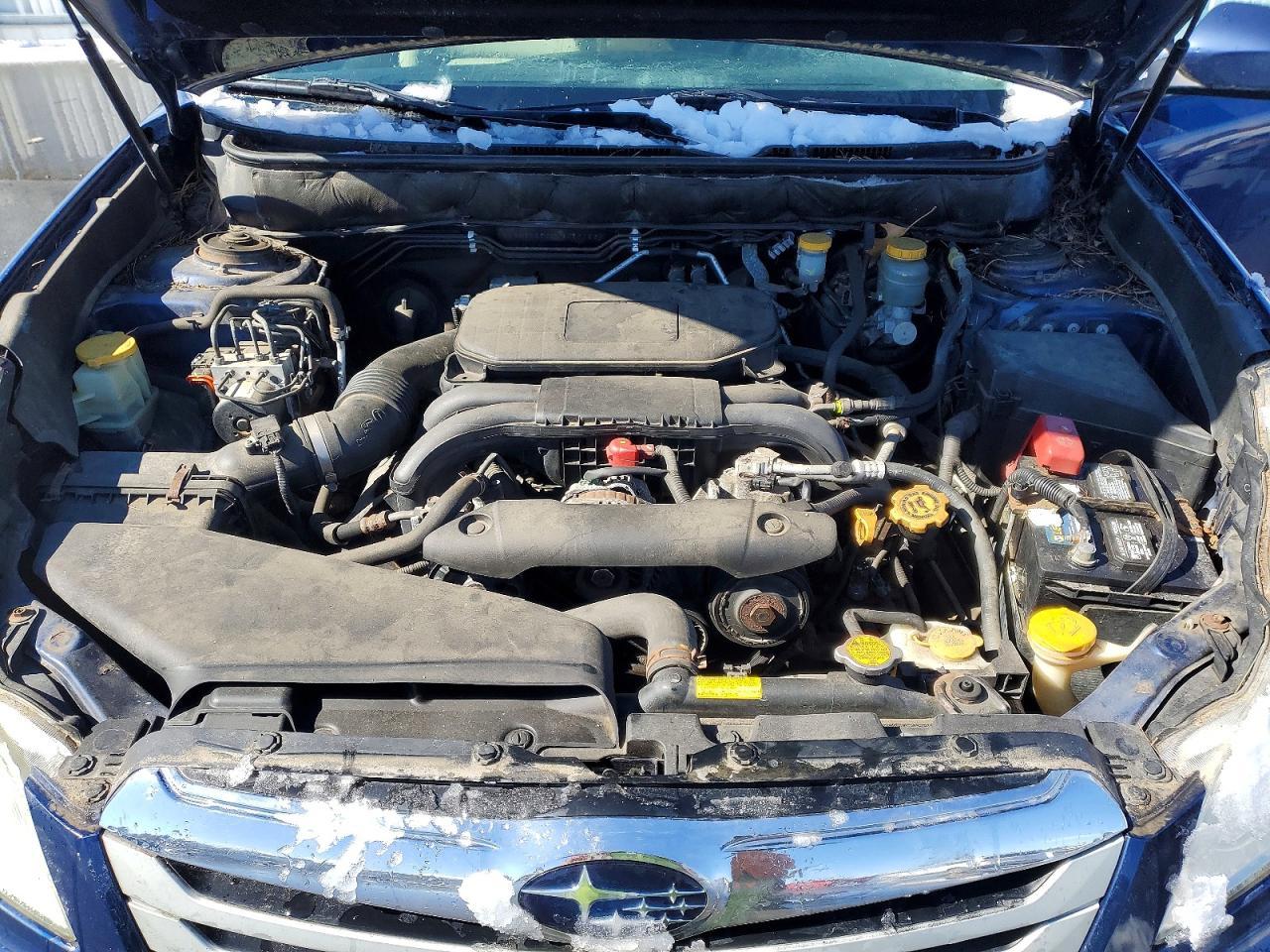 2010 SUBARU Outback
