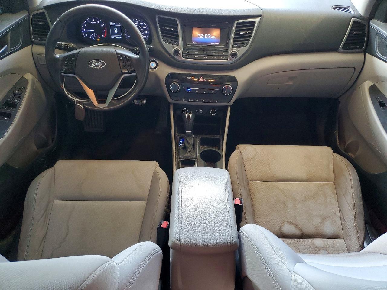 2016 HYUNDAI TUCSON