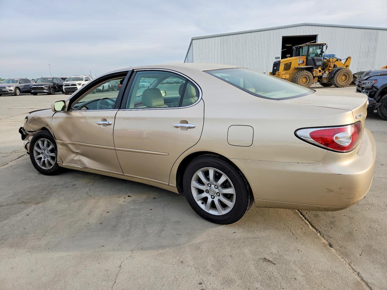 2004 LEXUS ES 330