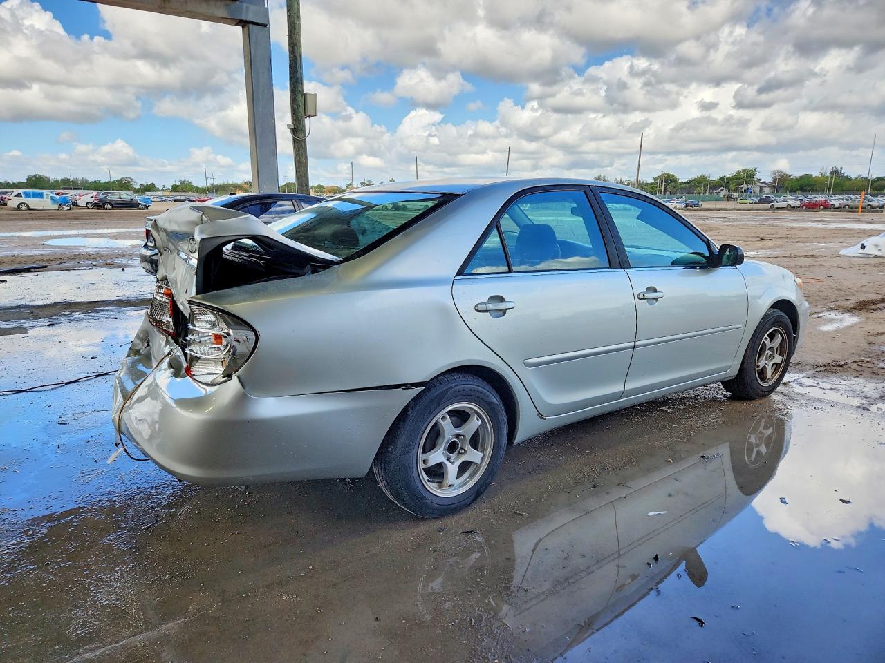 2003 TOYOTA CAMRY