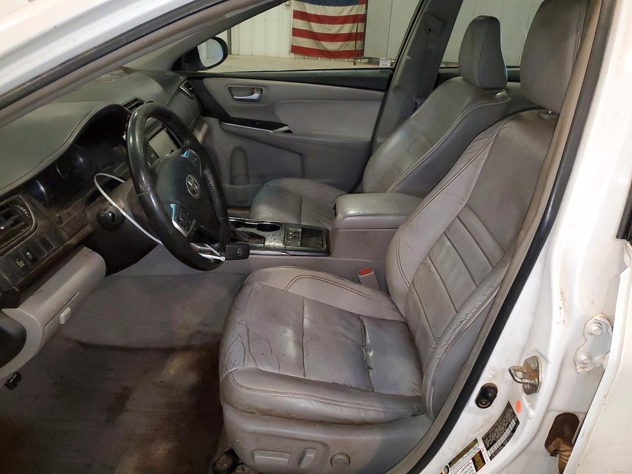 2015 TOYOTA CAMRY