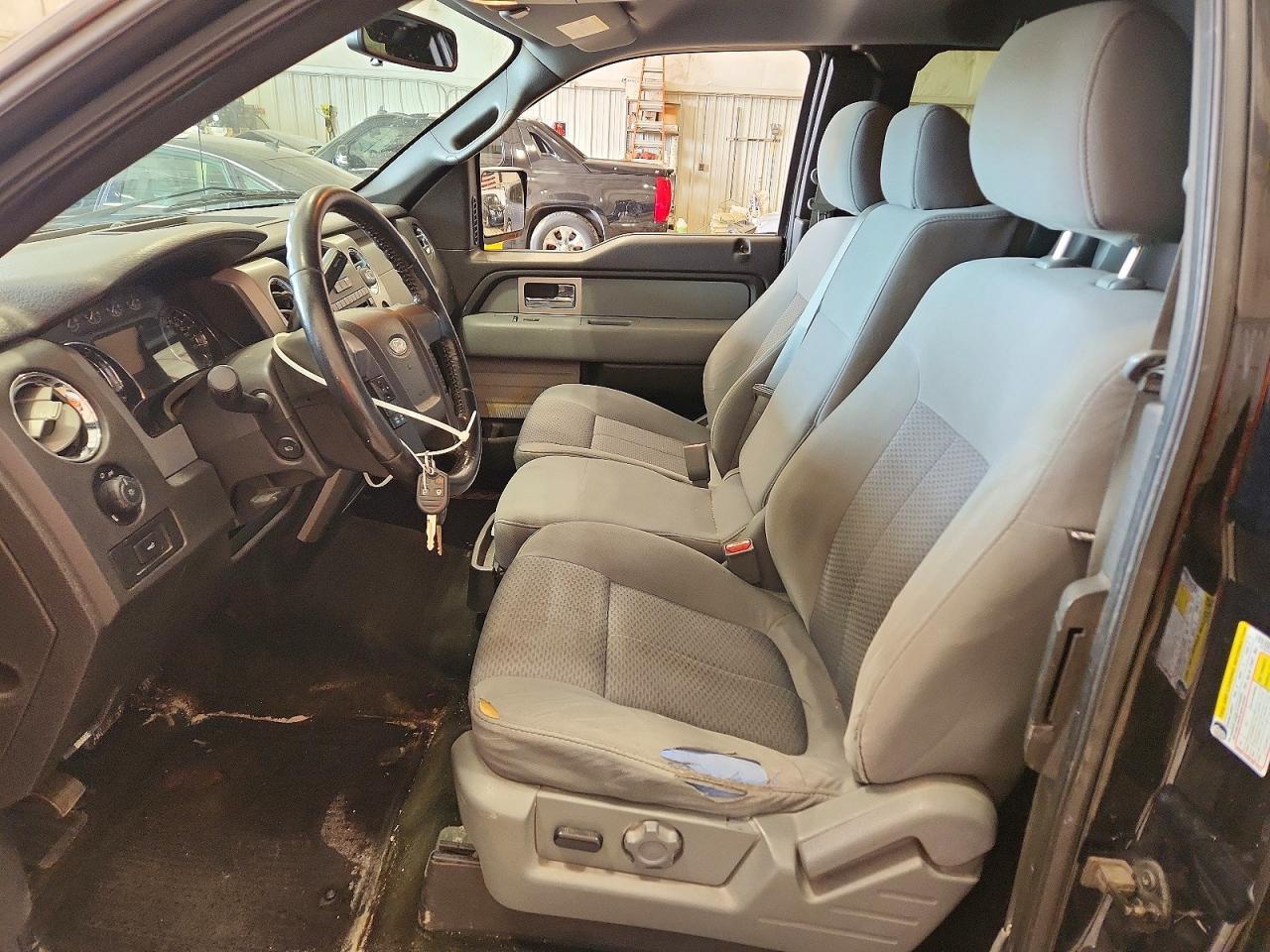 2011 FORD F-150