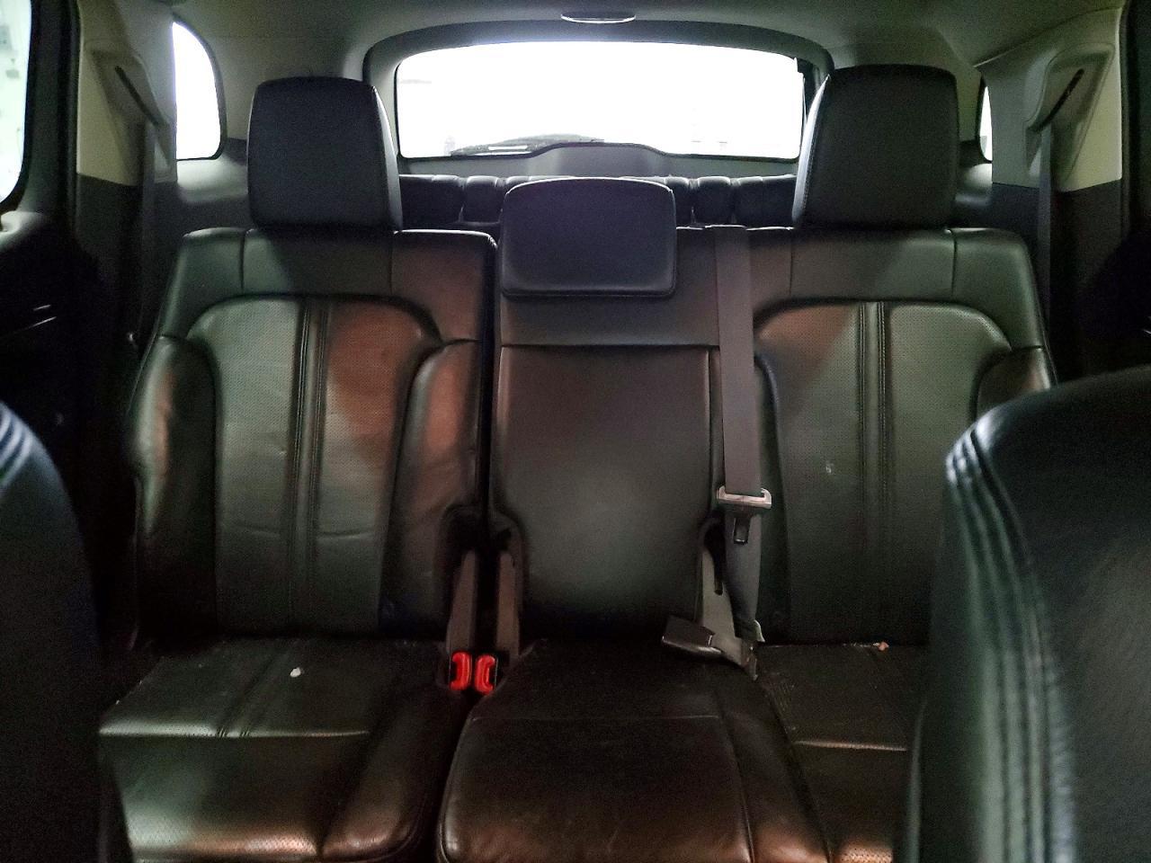 2010 LINCOLN MKT