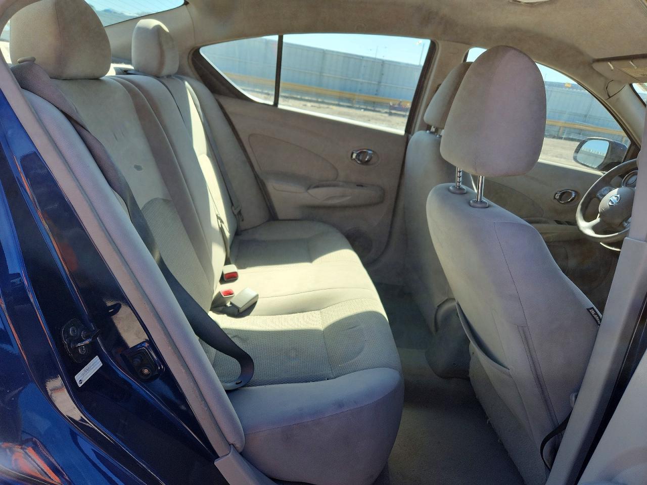 2012 NISSAN VERSA