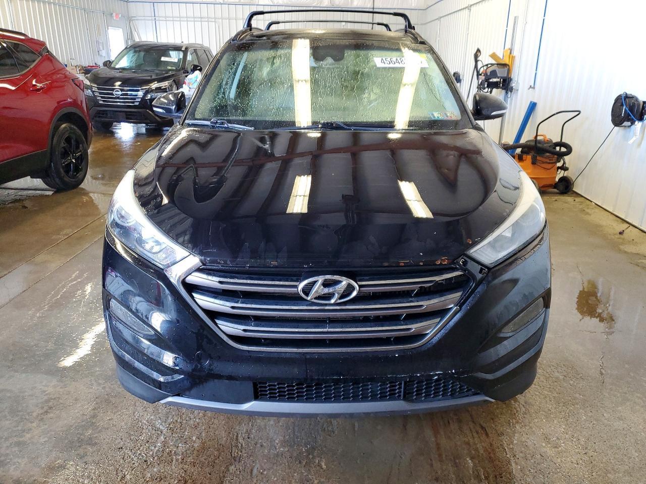 2016 HYUNDAI TUCSON