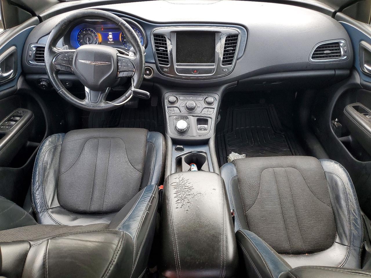 2015 CHRYSLER 200